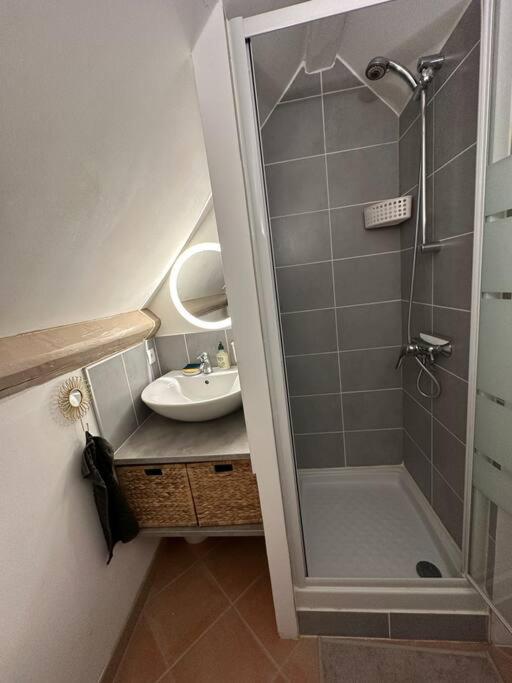 Le Cocon Honfleurais - Nouveau- Appartement - Exteriör bild